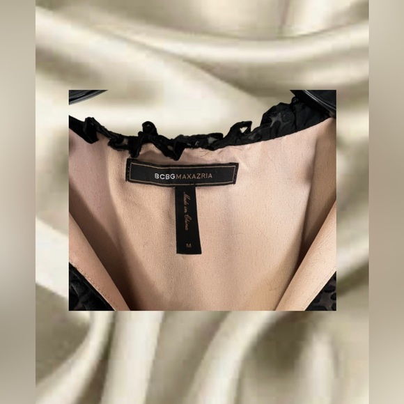 💥HOST PICK💥BCBGMaxAzria Silk Blend Pebble Print Sleeveless Mini Dress S:… - Picture 3 of 3